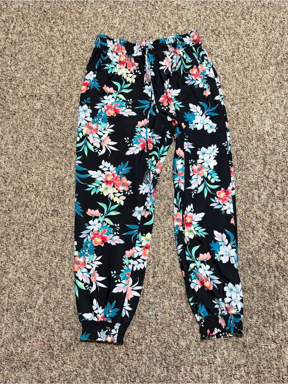 Women's Tommy Bahama size‎ large lounge pants Black Floral Print Jogger Pants